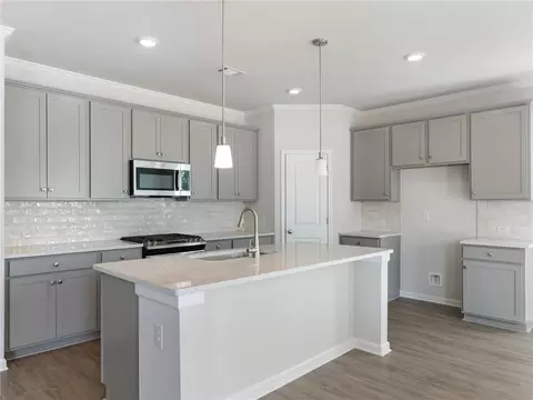Kitchen - 85 Williamson St, Winder, GA 30680 photo 2 of 7