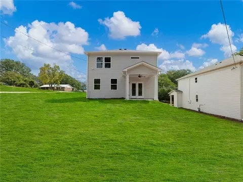 Exterior - 85 Williamson St, Winder, GA 30680 photo 11 of 13