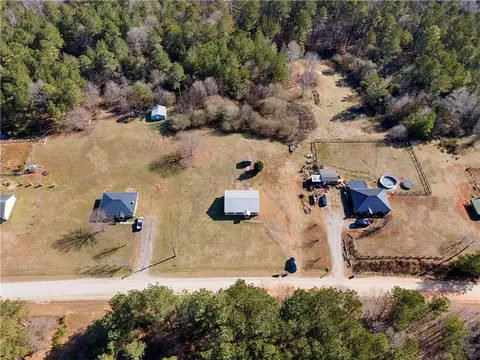 1420 Hill St, Comer, GA 30629 photo 24
