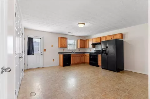 1420 Hill St, Comer, GA 30629 photo 6
