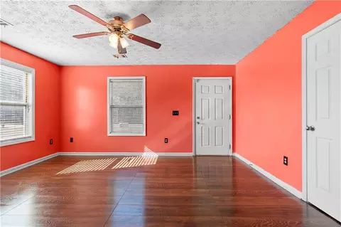 1420 Hill St, Comer, GA 30629 photo 5