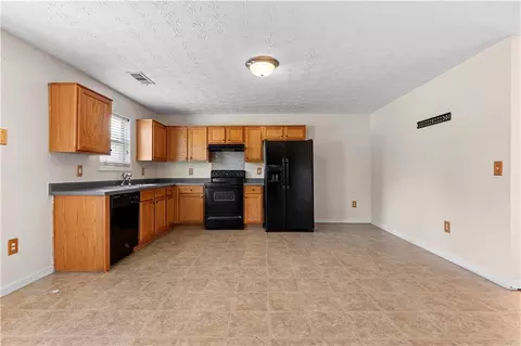 1420 Hill St, Comer, GA 30629 photo 8