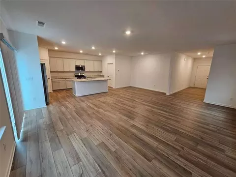 771 Gelderland Dr, Hampton, GA 30228 photo 5
