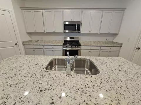 771 Gelderland Dr, Hampton, GA 30228 photo 8