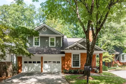 10 Bohler Mews NW, Atlanta, GA 30327