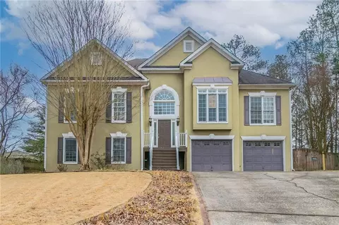 4902 Ascot Blf NW, Acworth, GA 30102