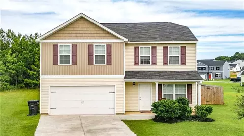 105 Tellico Ct, Calhoun, GA 30701