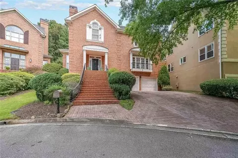1005 Lenox Valley Dr NE, Atlanta, GA 30324