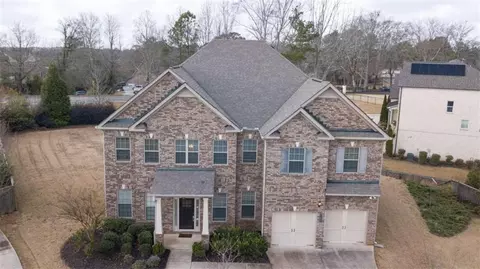 3169 Falls Crest Ct, Buford, GA 30519