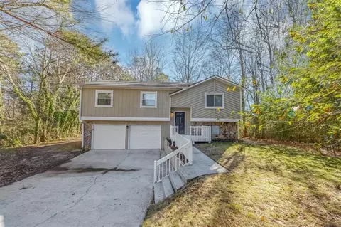 1450 Tudor Pl, Grayson, GA 30017