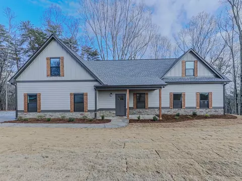 491 Cutoff Rd, Jasper, GA 30143