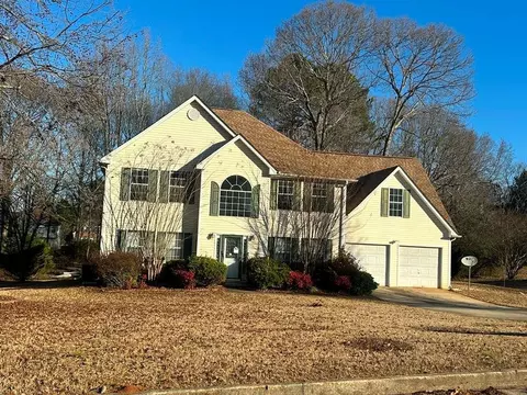 4010 Peachtree Farms Rd, Rex, GA 30273