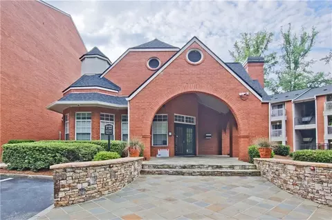 3066 Chastain Park Ct NE, Atlanta, GA 30342