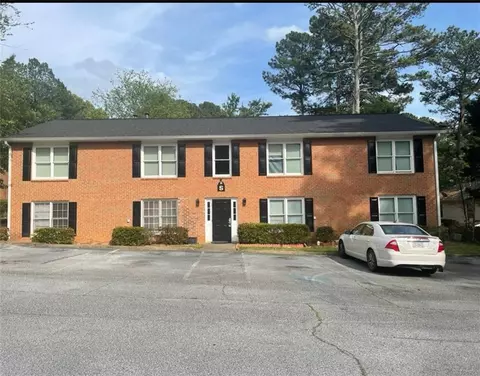 493 Stone Mountain St, Lawrenceville, GA 30046