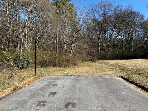 1201 Cleo St, Cedartown, GA 30125