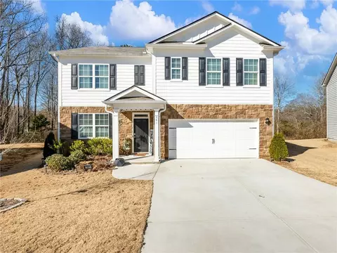 361 Hughes Ln, Pendergrass, GA 30567