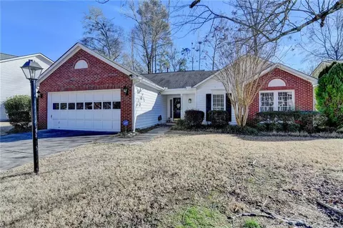 3070 Abbotts Pointe Dr, Duluth, GA 30097 photo 2