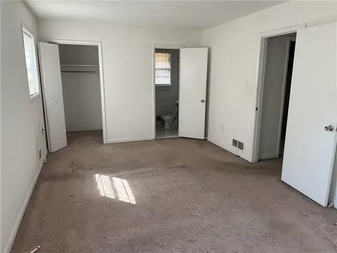 Bedroom - 1473 Brownleaf Dr, Jonesboro, GA 30236 photo 7 of 7