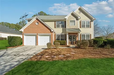 724 Landsdowne Ln, Locust Grove, GA 30248