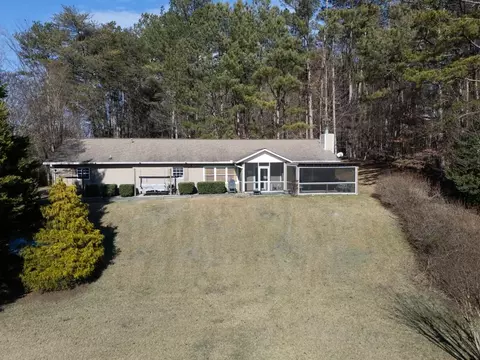 70 Simpson Hill Dr, Ellijay, GA 30536