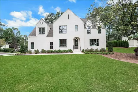 3227 Ivanhoe Dr NW, Atlanta, GA 30327