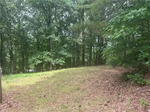 8060 Nebo Rd, Hiram, GA 30141