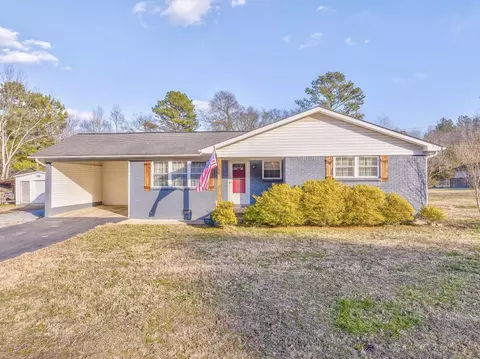 775 Hall Memorial Rd, Calhoun, GA 30701