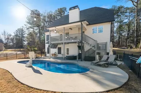 4201 Green Ct, Villa Rica, GA 30180