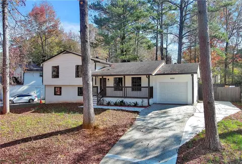 9050 Raven Dr, Jonesboro, GA 30238