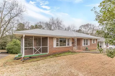 2016 Montrose Dr, East Point, GA 30344