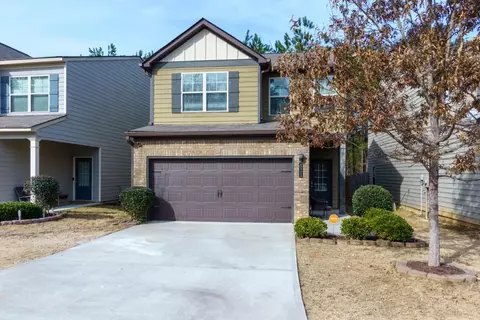 4505 Ravenwood Dr, Union City, GA 30291