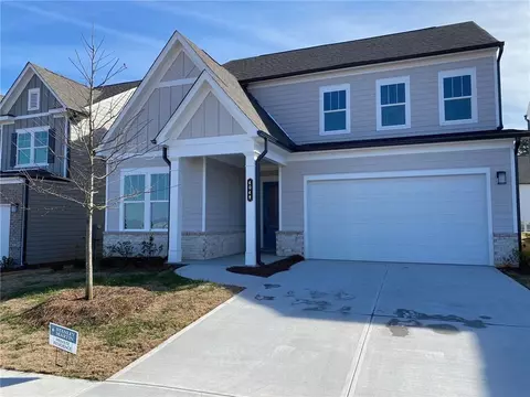 4048 Annsbury Ct, Lilburn, GA 30047