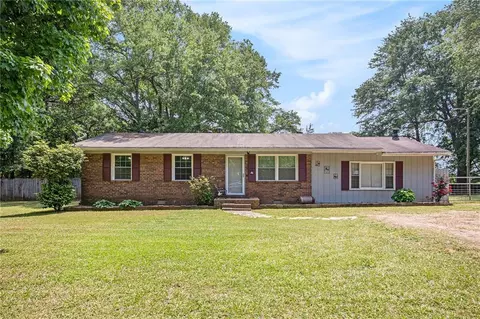 8421 Highway 98 W, Commerce, GA 30530