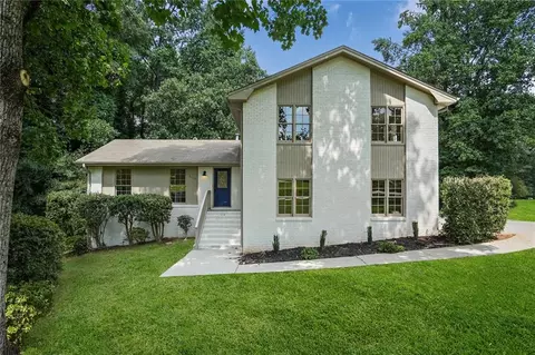 5132 Kurt Ln SW, Conyers, GA 30094