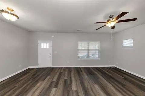 8 Elm St, Hampton, GA 30228 photo 4