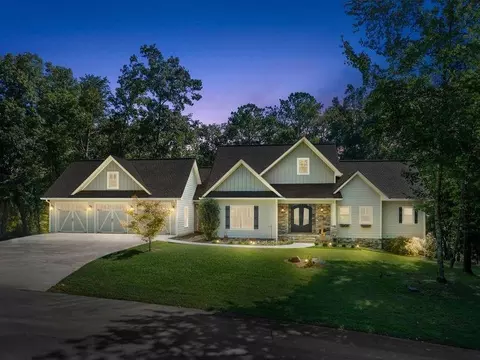 275 Fox Run Ln, Jasper, GA 30143