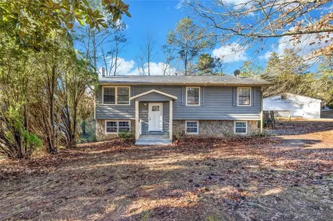 2234 Cherokee Valley Dr, Lithonia, GA 30058