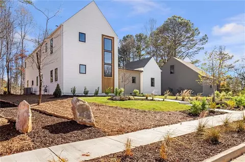 120 Cedarwood Ln, Roswell, GA 30075