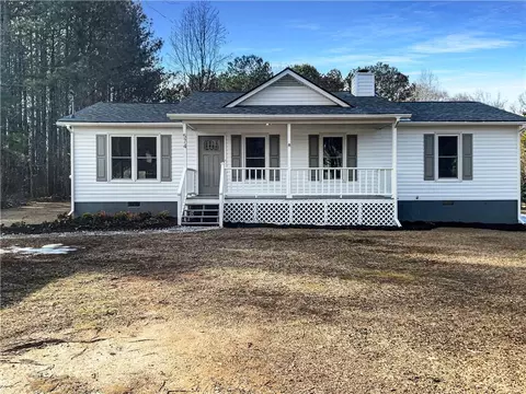 574 Pool Rd, Hiram, GA 30141