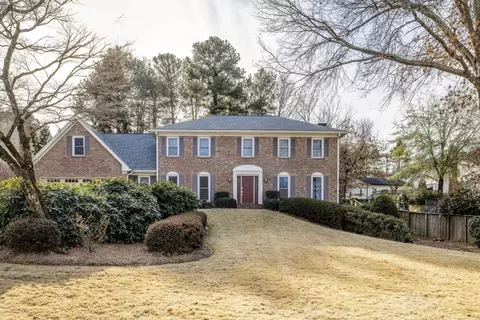 1609 Wellshire Ln, Dunwoody, GA 30338