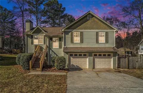 1215 Mountain Springs Dr NW, Kennesaw, GA 30144