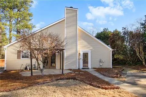 2600 Laurel Ln NW, Kennesaw, GA 30152