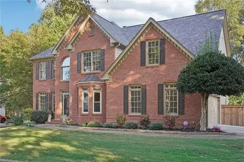 4385 Chatuge Dr, Buford, GA 30519