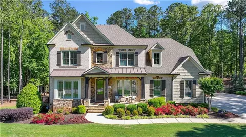 5330 Lake Redwine Cv NW, Acworth, GA 30101