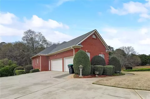 Exterior - 209 Candice Ct, Hampton, GA 30228 photo 12 of 15