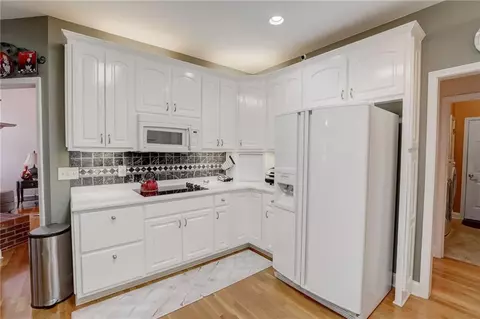 Kitchen - 209 Candice Ct, Hampton, GA 30228 photo 4 of 4
