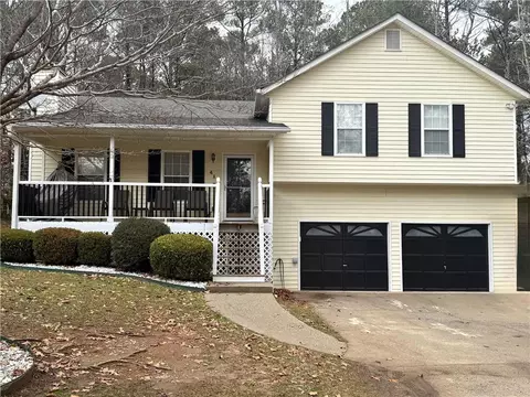 41 Lady Savannah Dr, Dallas, GA 30157
