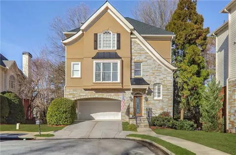 1106 Fairway Gdns NE, Atlanta, GA 30319