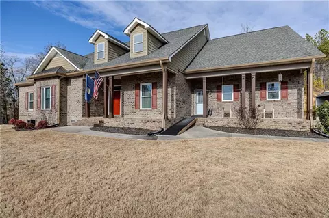 200 Melson Rd SW, Cave Spring, GA 30124