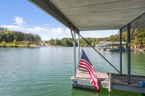 6289 Woodlake Dr, Buford, GA 30518